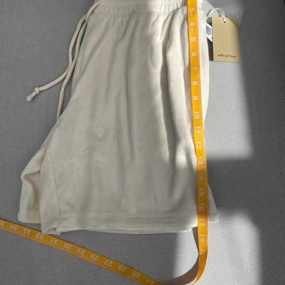 Aritzia Wilfred Free popsicle set SHORTS & TOP - NWT - Picture 8 of 10